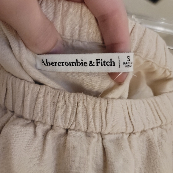 NWT Abercrombie & Fitch Off-The-Shoulder Linen-Blend Top - Picture 6 of 8